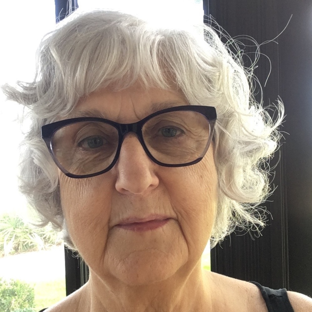 Meet your Posher, Bethany